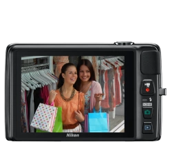 Nikon Coolpix 4200 camera