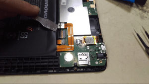 How to take apart Lenovo Tablet 2 A8