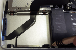 MacBook Pro A1278 Disassembly Guide Step 13