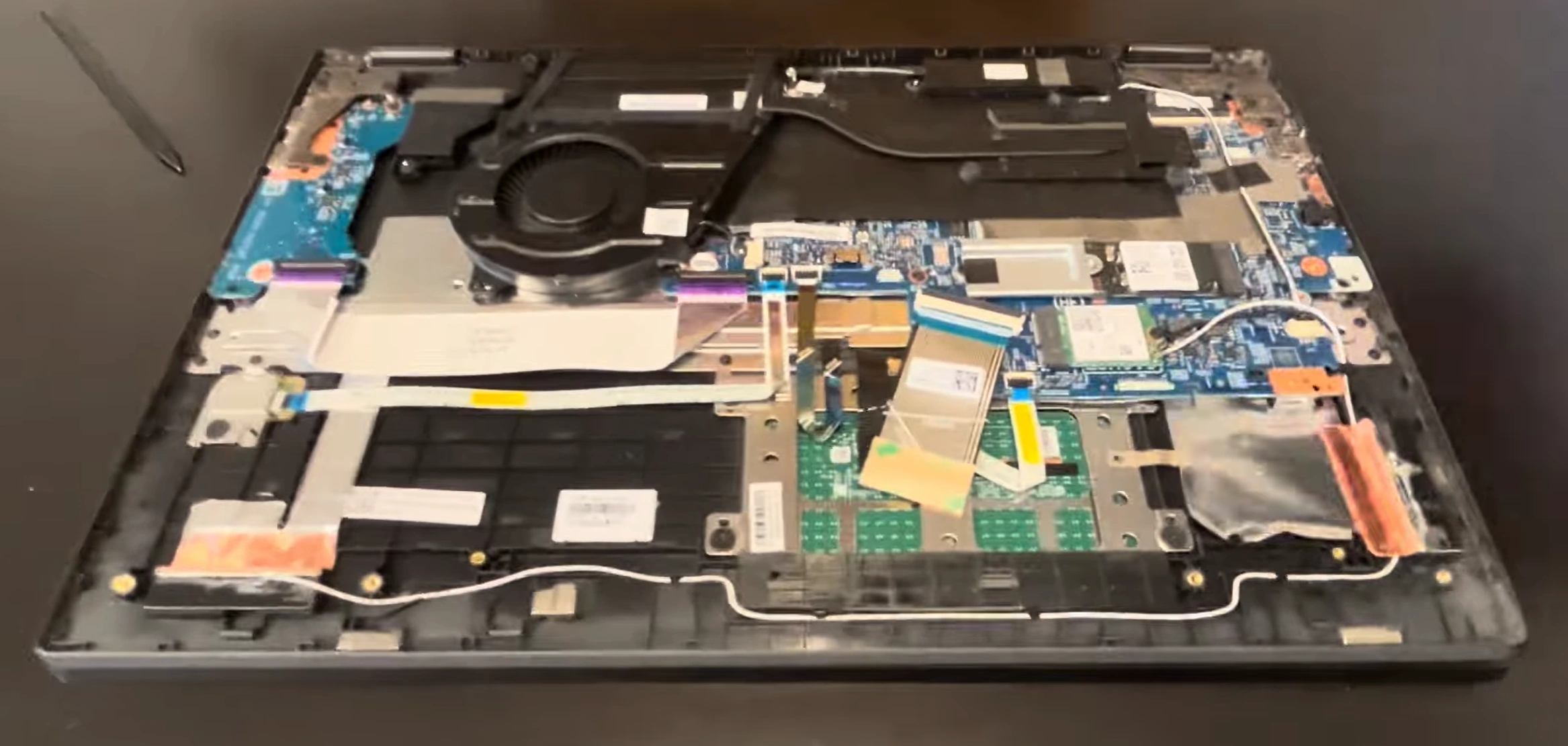 asus-rog-zephyrus-m16-disassembly-guide-how-to-replace-ram-ssd-battery-fix-lcd-scree