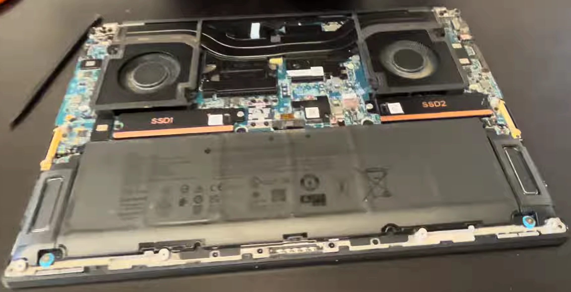 asus-rog-zephyrus-m16-disassembly-guide-how-to-replace-ram-ssd-battery-fix-lcd-scree